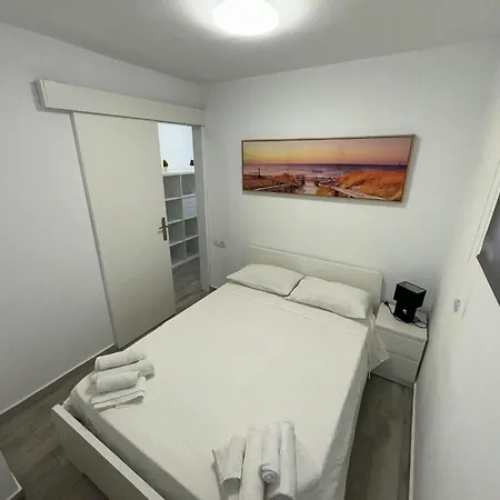 Hotel apartamentowy Cristianos Port Royal New